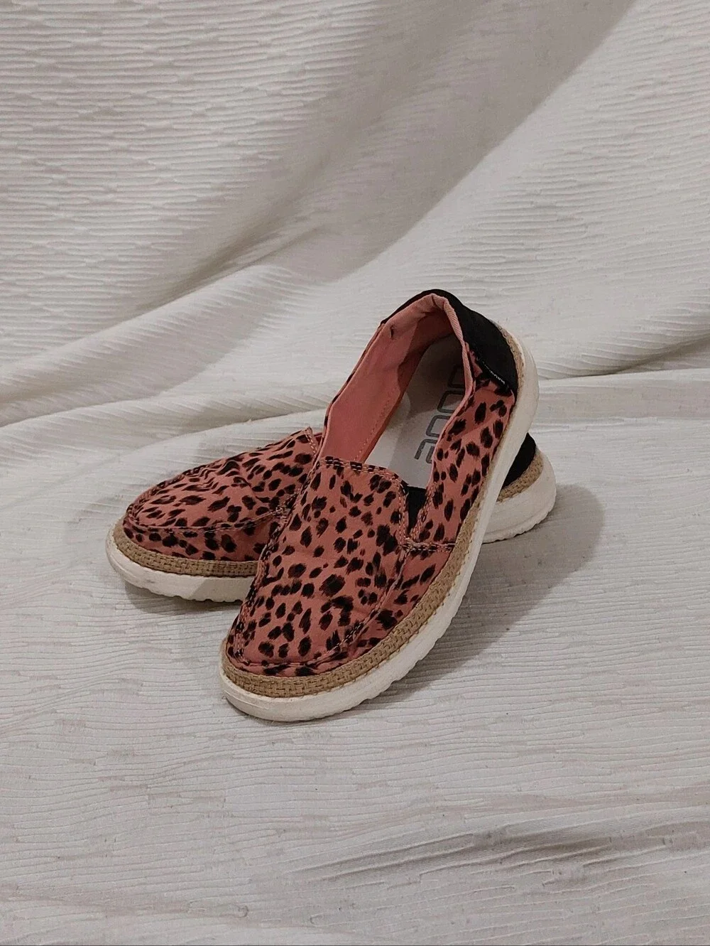 Hey Dude Pink Leopard Print Slip-Ons Size 7